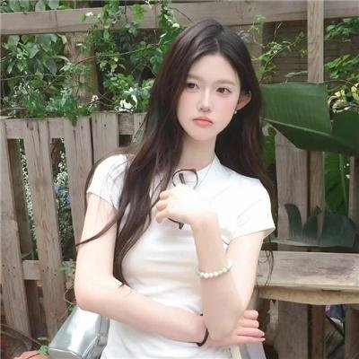 一个微笑封面